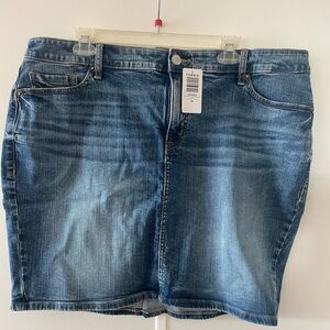 NWT | Torrid | Mini Vintage Stretch Denim Skirt | Sz 18